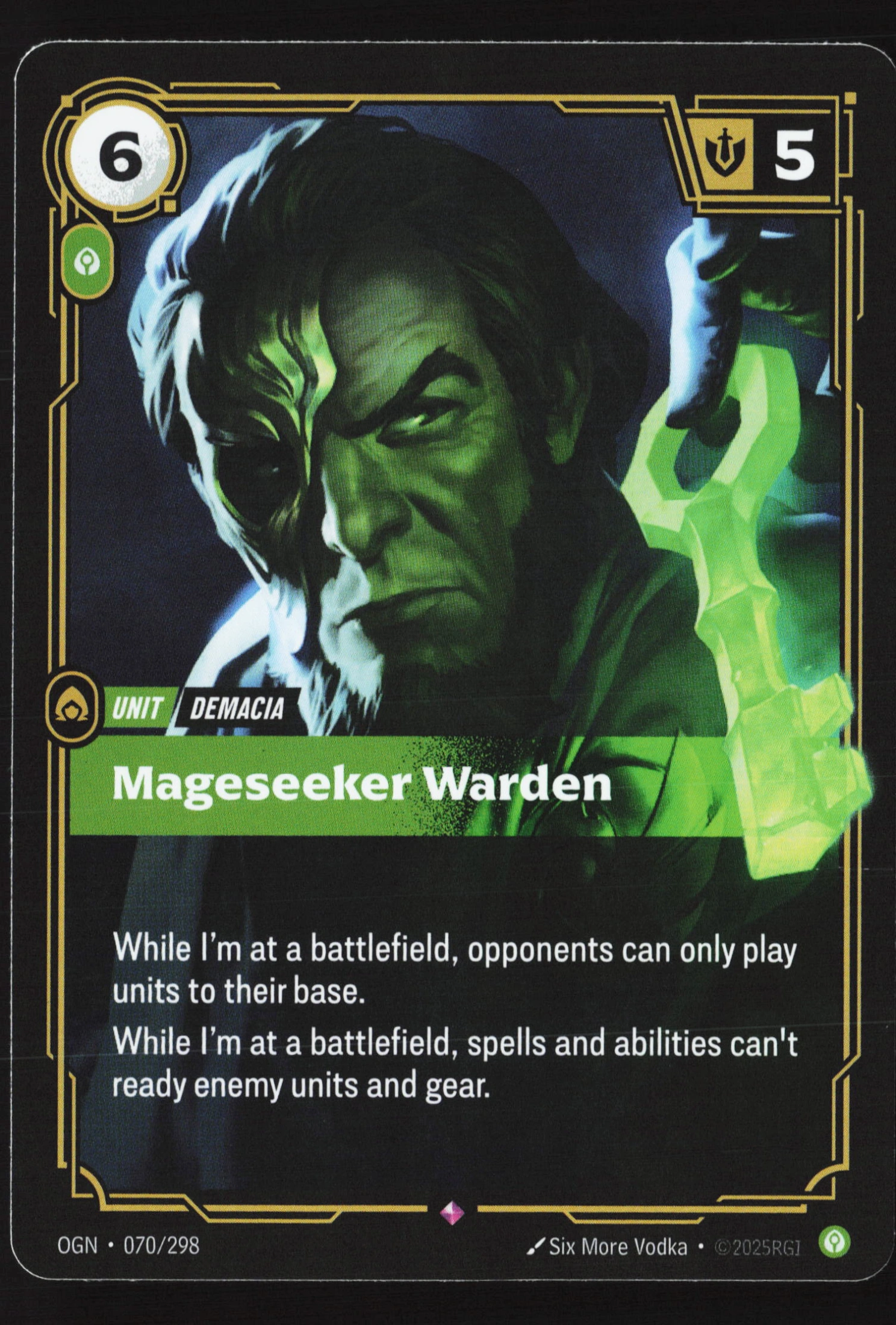 Mageseeker Warden (OGN 070) — Voorkant
