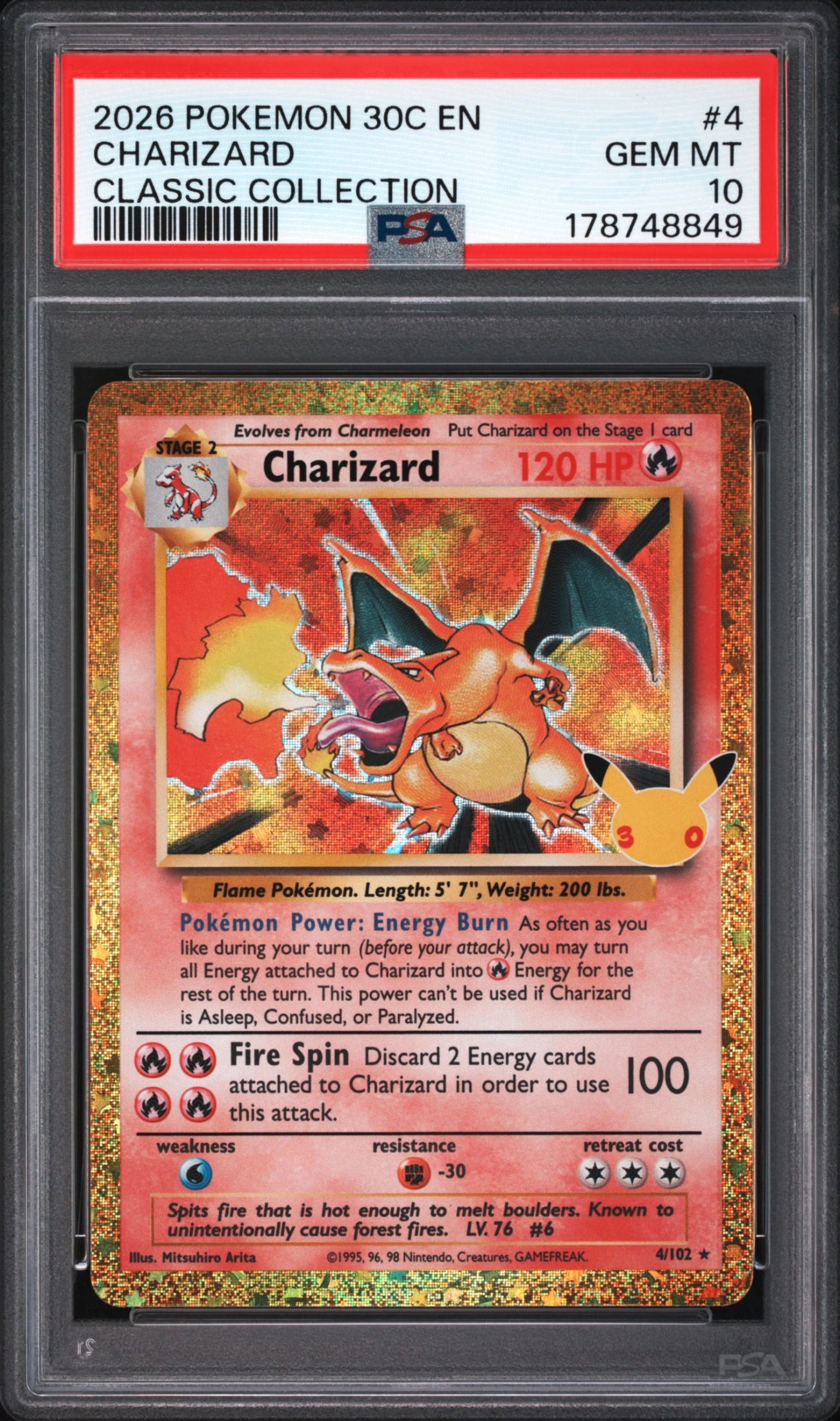 Charizard (30C 004) — Voorkant